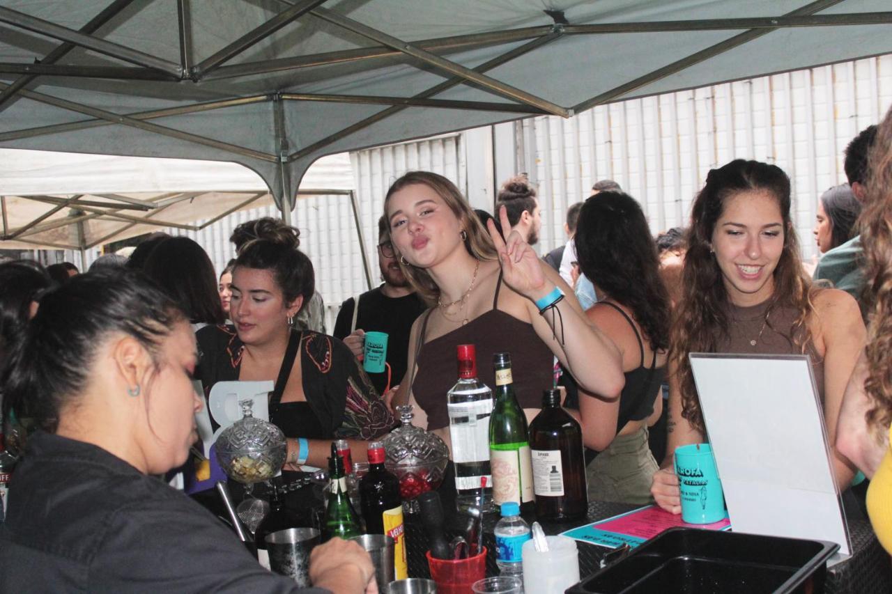 סאו פאולו Vila Rock Hostel - Proximo Allianz Parque, Vila Madalena, Av Paulista, Hospital Das Clinicas Incor Fmusp מראה חיצוני תמונה
